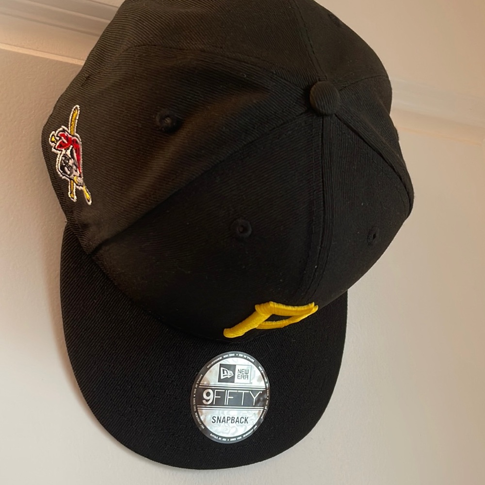 Pittsburgh Pirates New Era 9Fifty Snapback Hat NWT